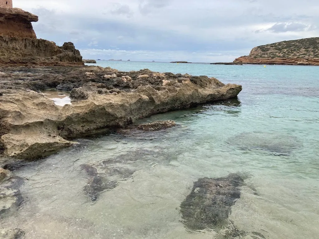 Cala Comte, strand op Ibiza
