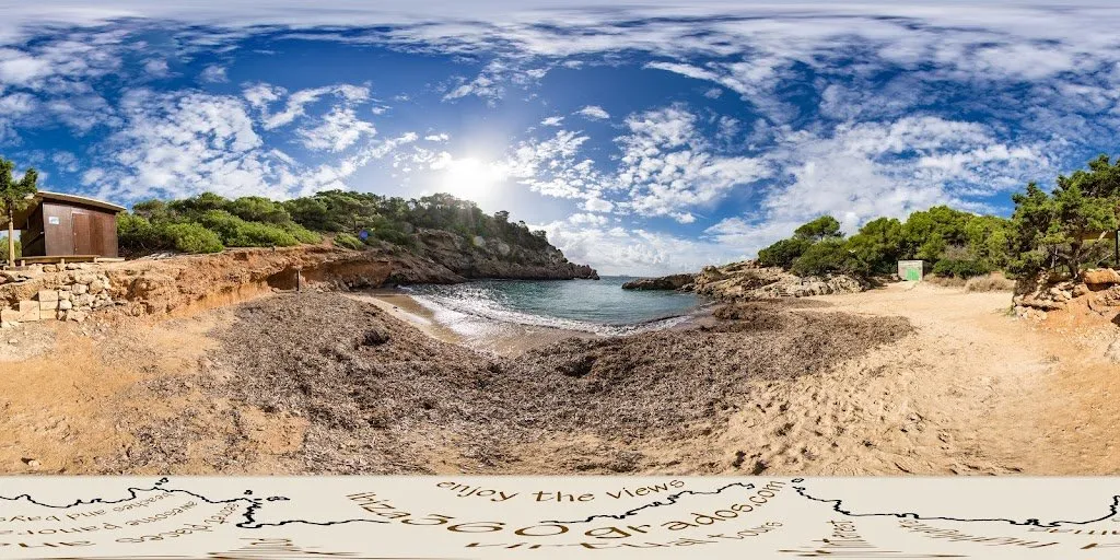 Cala Olivera, strand op Ibiza