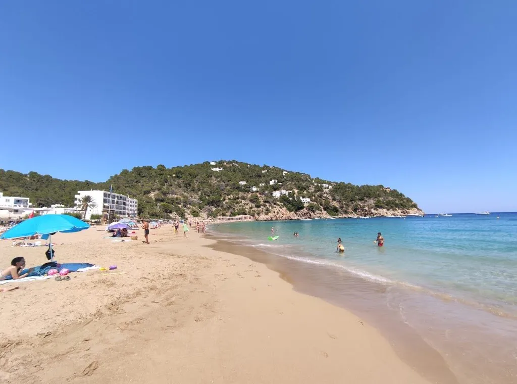 Cala Saladeta, strand op Ibiza