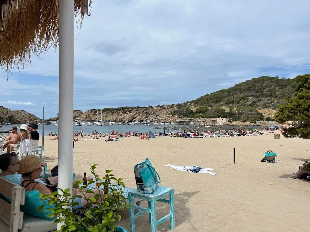Cala Vedella, strand op Ibiza