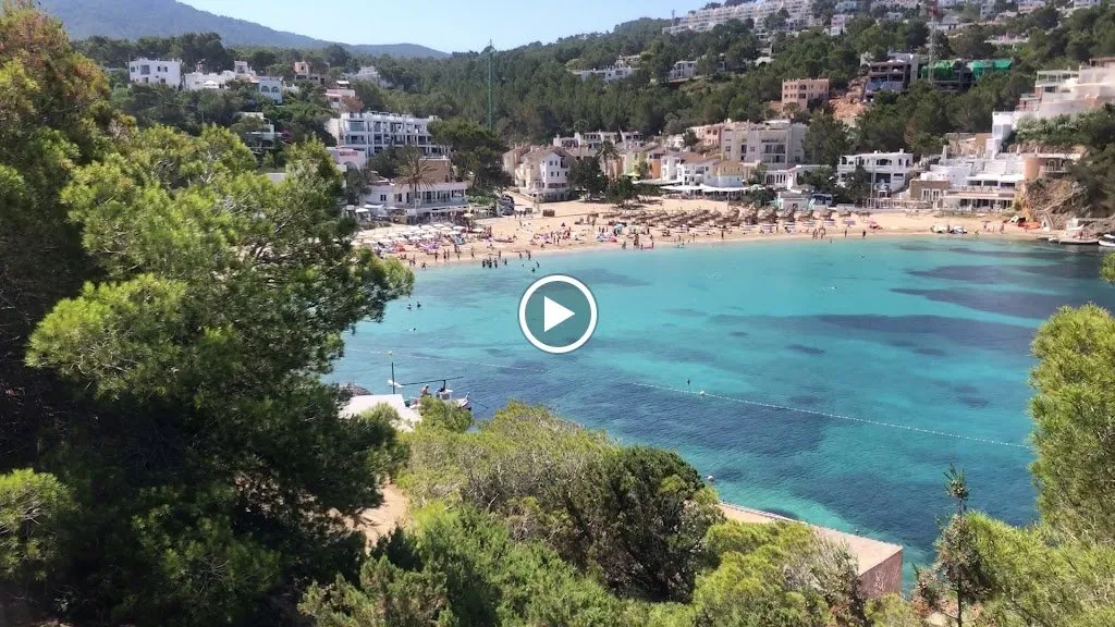 Cala Vedella, strand op Ibiza