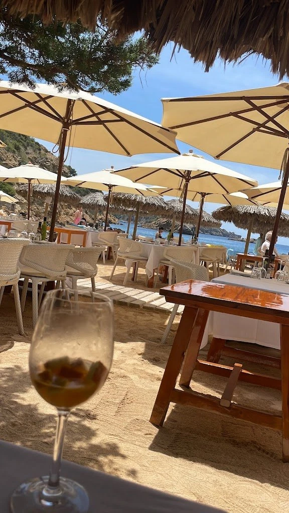 Es Torrent, strand op Ibiza