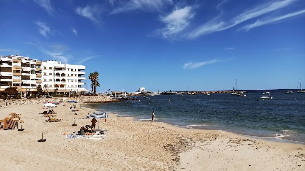 Platja de Santa Eulària, strand op Ibiza