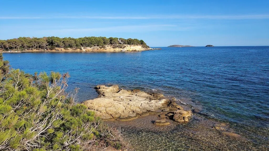 Es Niu Blau, a beach on Ibiza