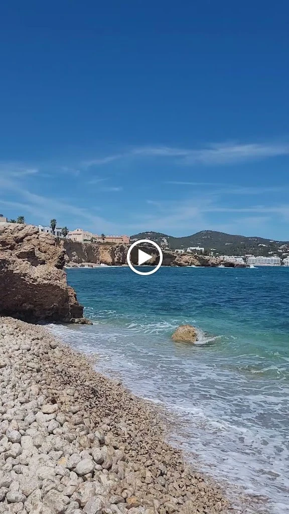 Rolling Stones Beach, strand op Ibiza