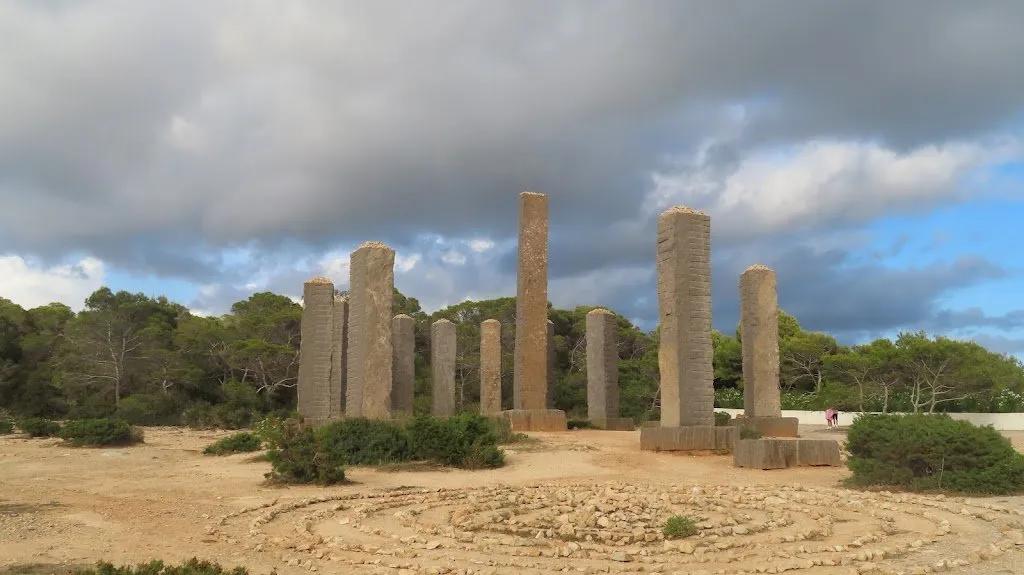 Stonehenge Ibiza (Time and Space), secret spot op Ibiza