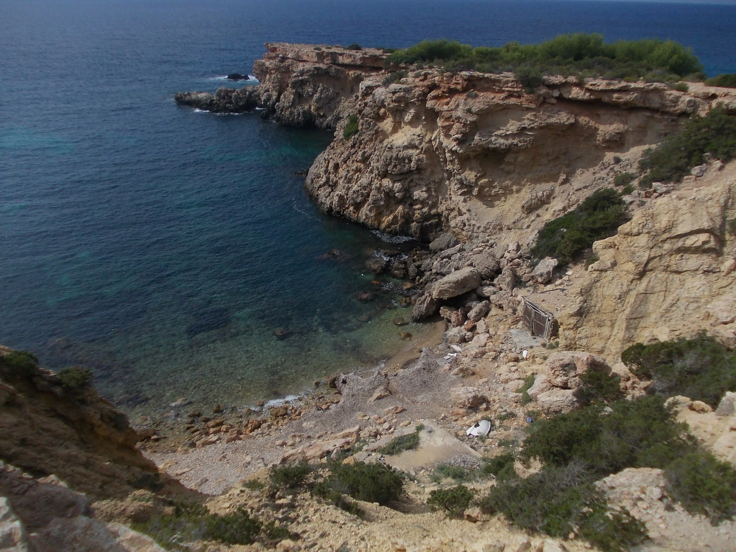 Es Pujolets, strand op Ibiza