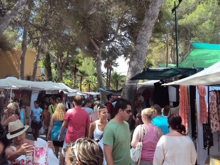 Hippy Market Punta Arabí, hippiemarkt op Ibiza