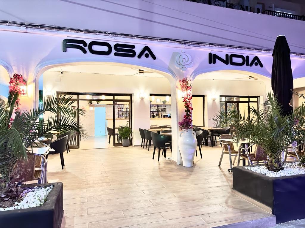 Restaurant in Ibiza - Rosa India