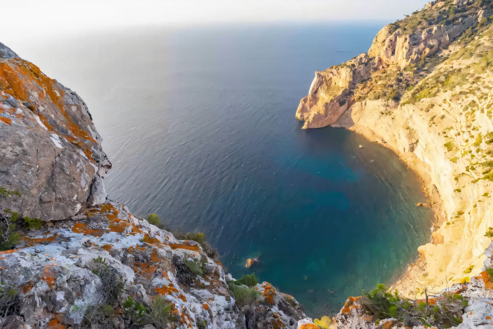 Ses Balendres secret spot is a difficult to reach spot