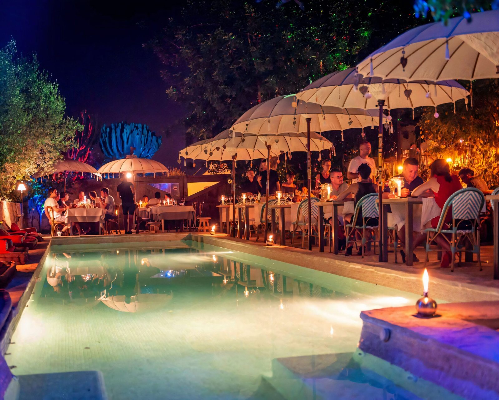 el clodenis restaurant ibiza with a vibe